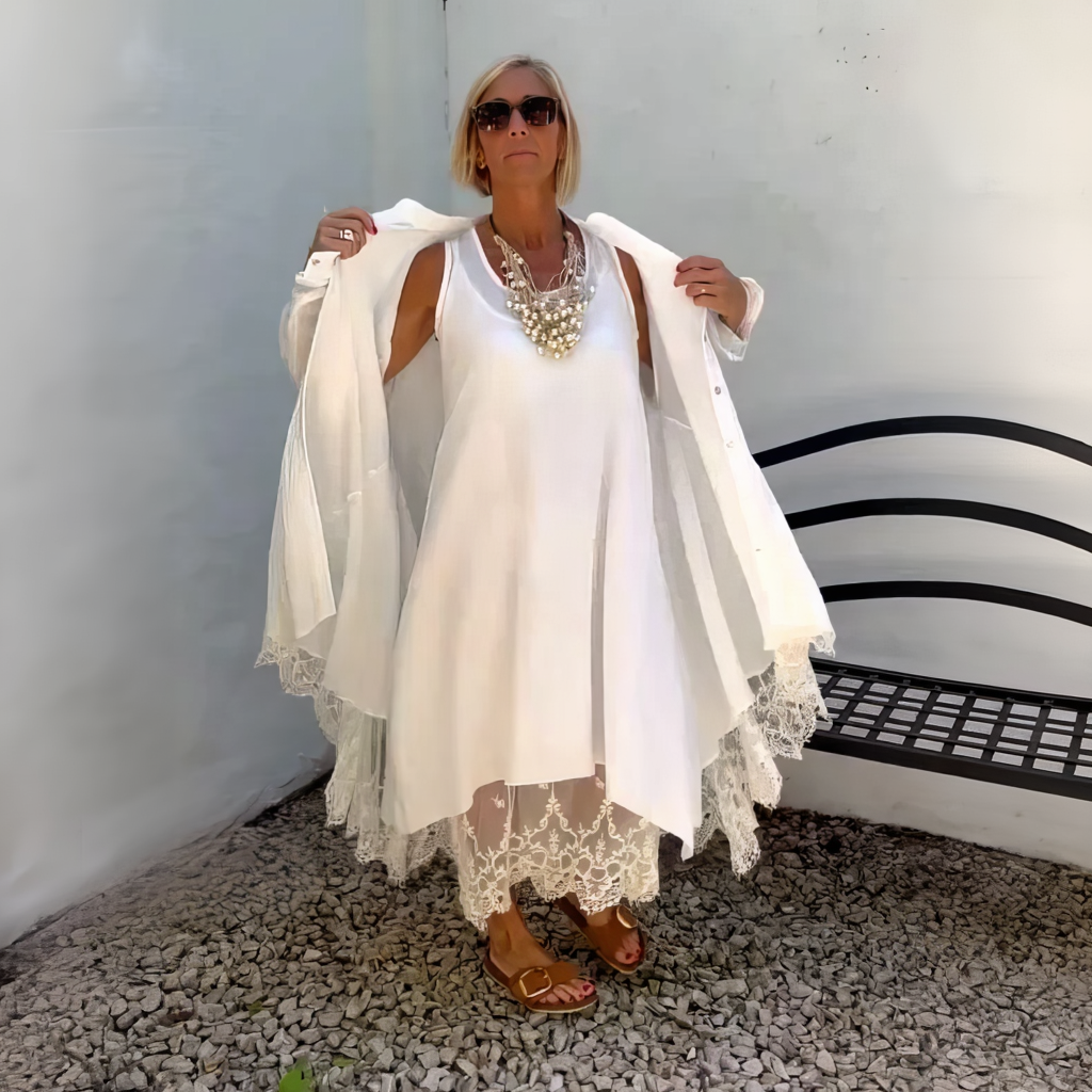 Arya™ - Completo con abito in pizzo